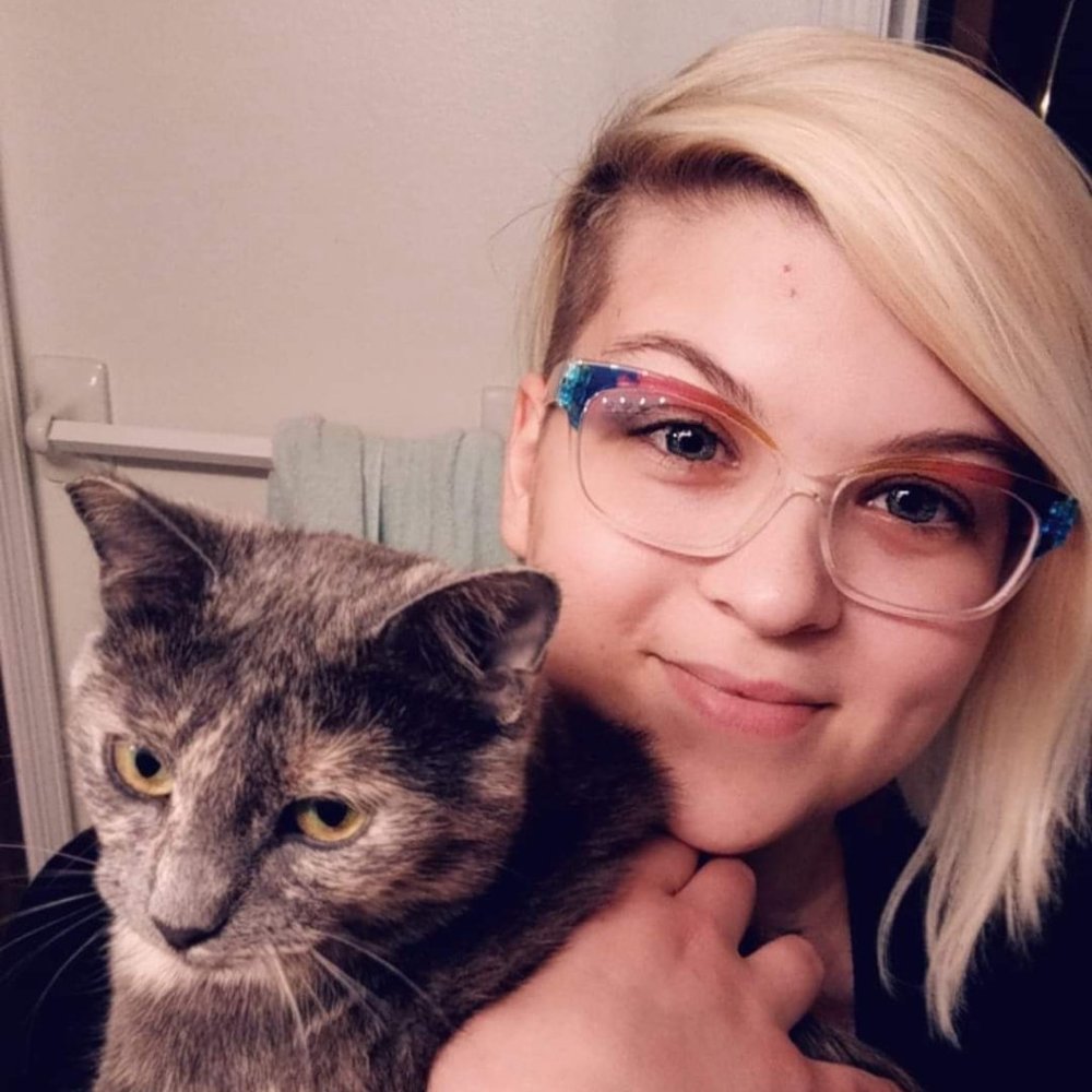 Meet your Posher, Amanda